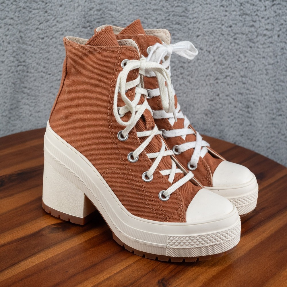 CONVERSE Chuck 70 De Luxe Heel Tawny Owl High Top Lugged Platform Sneakers 5.5